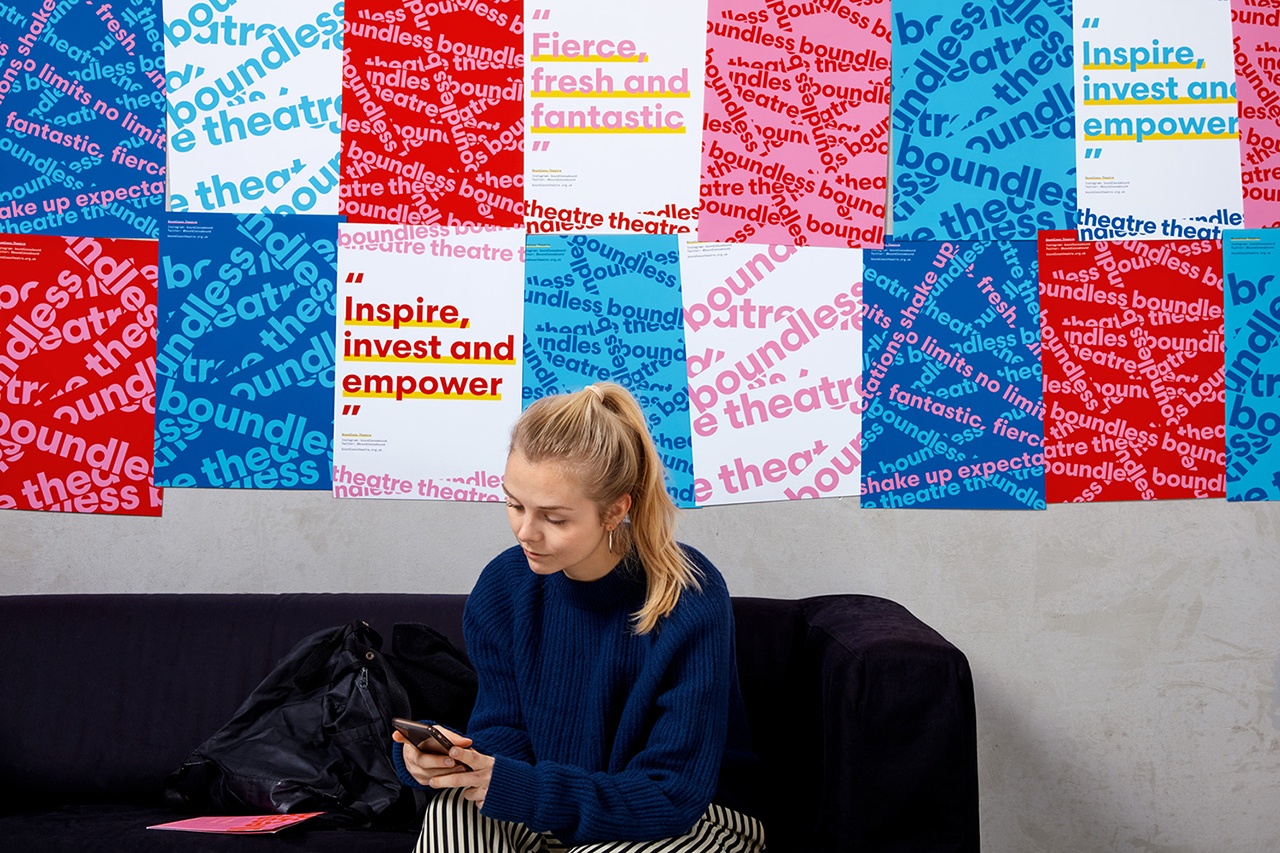 廣州包裝設(shè)計(jì) 舞臺劇品牌網(wǎng)站設(shè)計(jì)